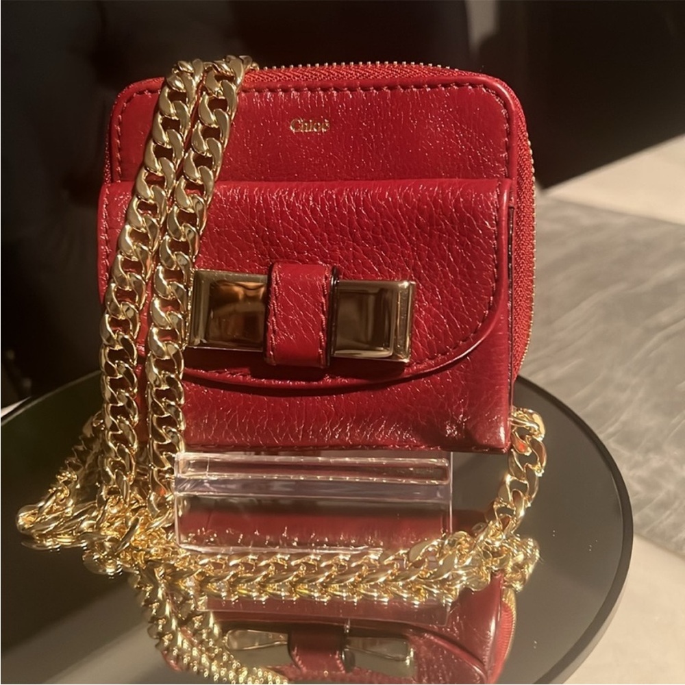 AUTHENTIC CHLOE’ LEATHER BIFOLD COMPACT WALLET CONVERTED TO WOC
